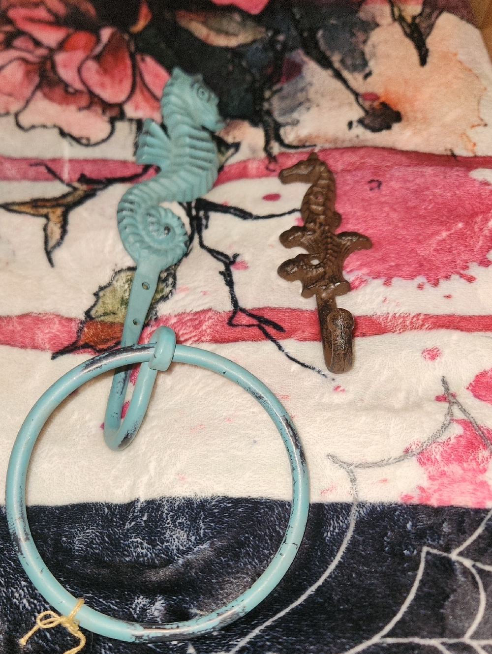 Seahorse Wall Hook Towel Ring - Aqua Blue Home Accent